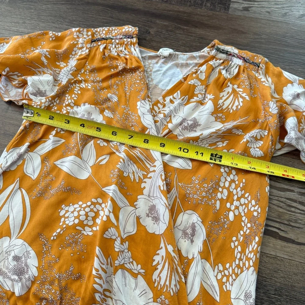 Anthropologie Tiny floral boho cross cross top XS